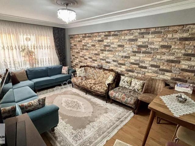 Prestij Grupta Ortabağlarda Caddenin Dibinde 3+1 12 Yıllık Daire