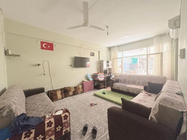 Prestij'den Mesudiye'de Geniş Oturumlu Temiz 2+1 Daire