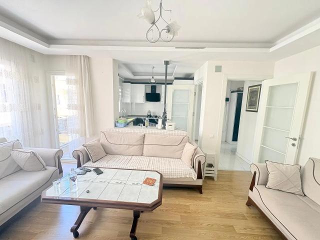 Prestij'den Neco Market Civarı 5 Yaşında Asansörlü 2+1 Daire