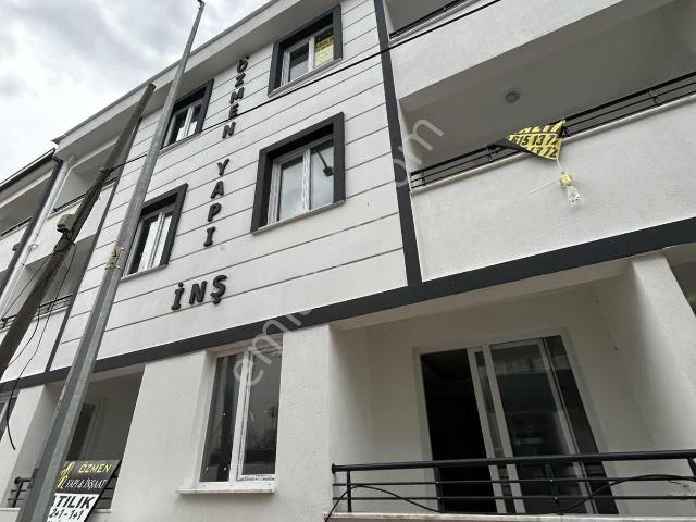 Prestijden Gömeçte Hastaneye Yakın Eşyalı Geniş 1+1 Daire
