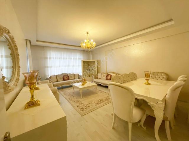 Prestijli Lok Pazar Yeri Yakını Çift Banyo Geniş Yaşam Alanı 3+1