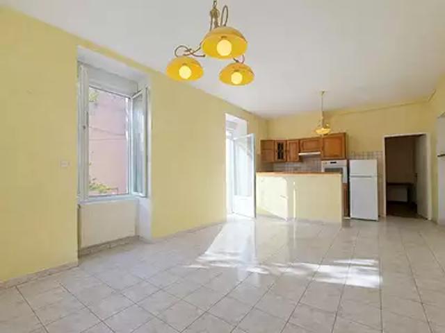 Privas 07000 Achat / Vente appartement 4 pièces t4 parking