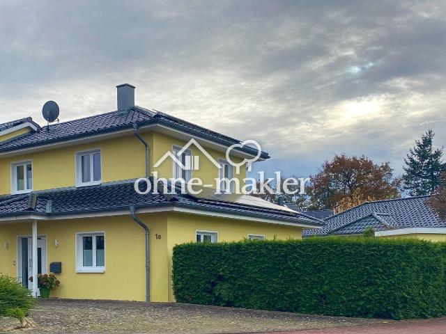 Privatverkauf: Energiesparende DHH zum Wohlfühlen