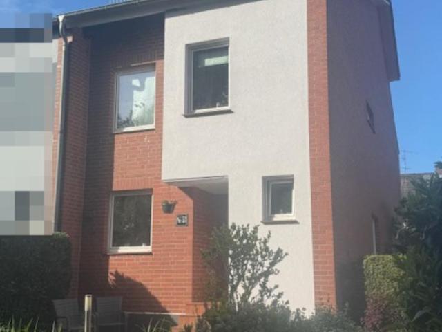 PRIVAT Endreihenhaus TOP KELLER 207m2 Wohnfläche 407m2 Grundstück
