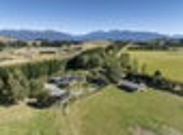 Private North Facing Lifestyle Property