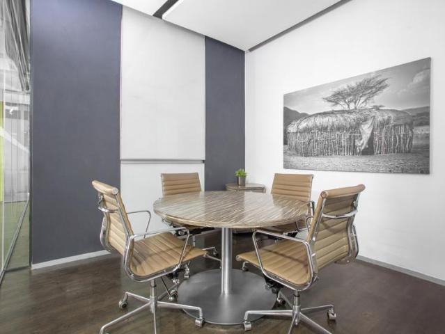 Private office space tailored to your business’ unique needs in Regus Village Market