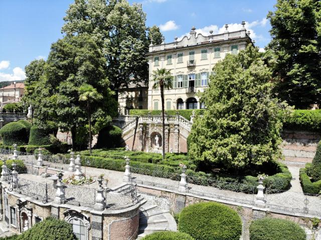 Private One Bedroom Apartment Inside Villa Tatti