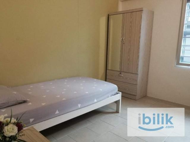 Private Aircond Room Beside Vivacity Tabuan Jaya