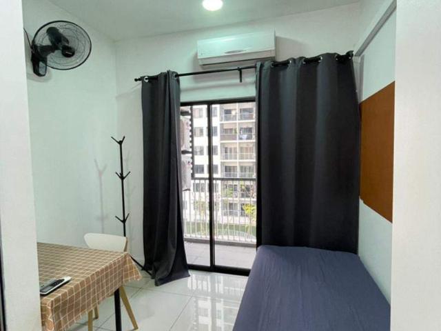 ⭐ Private Balcony Single Room⭐FOC Utilities⭐Motor Packing⭐The Greens Residensi Hijauan