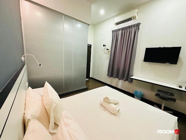Private bath room Master room Zero DepositKota Kemuning,Shah Alam,Subang Jaya