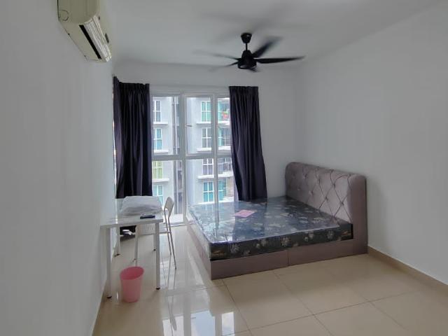 [Private bathroom] Master Room at Pacific Place, Ara Damansara