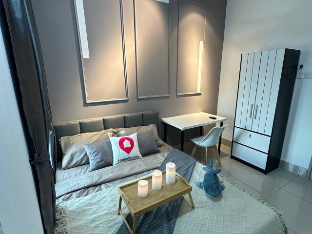 [Private Bathroom]‼️ Master Room @Razak City Residences, Sungai Besi, KL