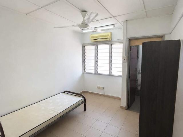 Private Bathroom Medium Room @ SS15, Subang Jaya | 3 Mins Drive To INTI International College