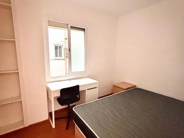Private bedroom