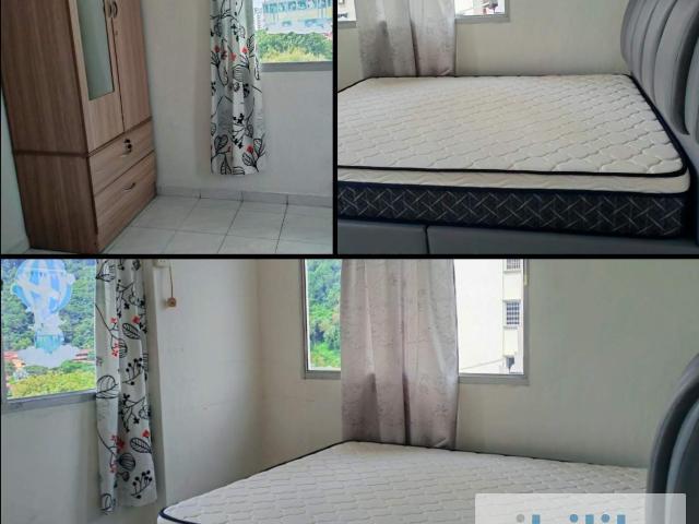 Private big master bedroom with attached bathroom and one covered car park near to USM