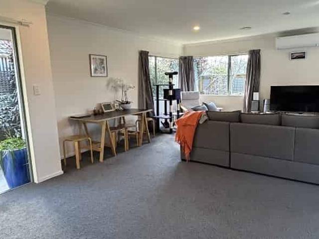 Private, Comfortable & Easy Care Living