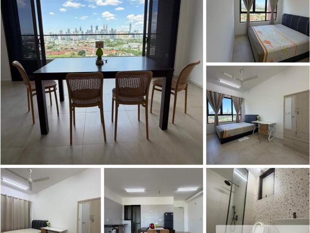 PRIVATE Fully Furnish Master ROOM with AIRCOND & CARPARK KLCityVIEW available NOW in CurVO Condo