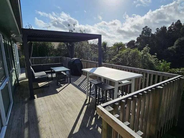 Private Greenhithe Living | Bush Outlook
