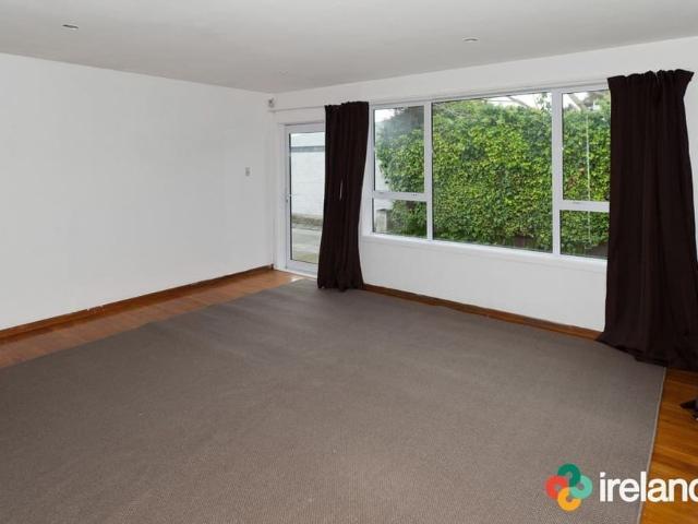 Private in the Heart of Edgware