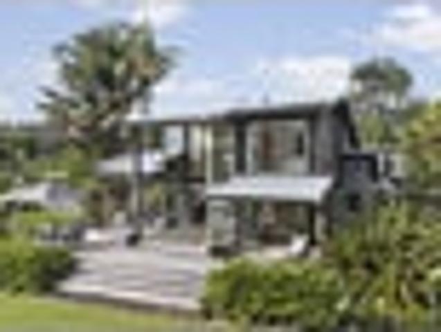 Private lifestyle living in Runciman