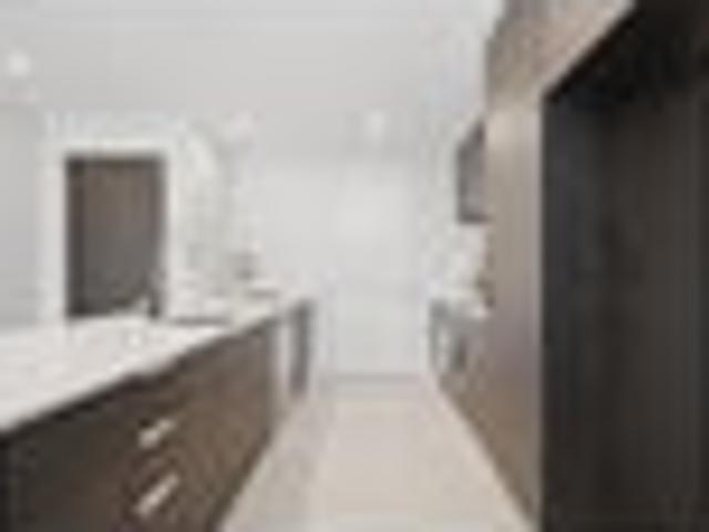 Private Living, Premium Position
