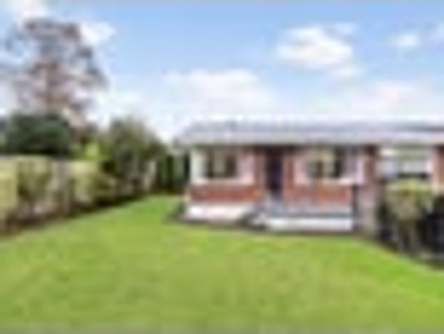 PRIVATE & PARKSIDE – MODERN LIVING AT ITS BEST
