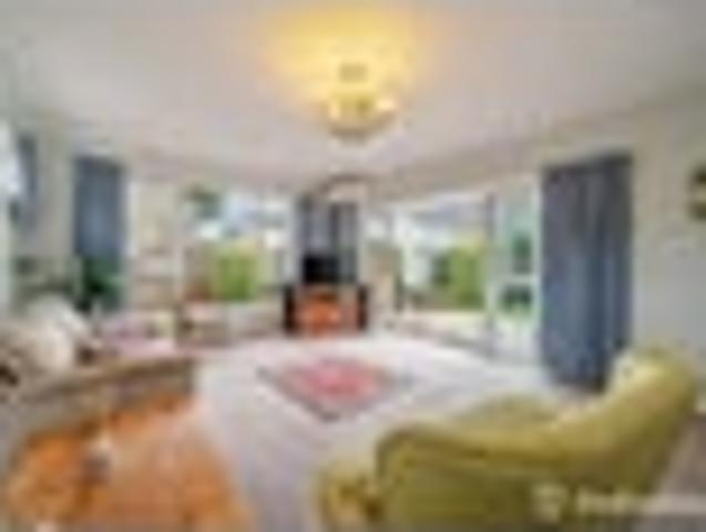 Private, Peaceful & Perfectly Positioned