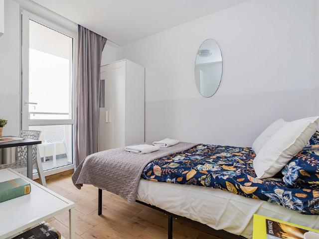 Private Room 3 with balcony