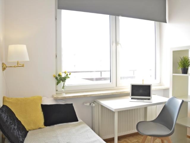 Private Room 2 to Rent for student SWPS