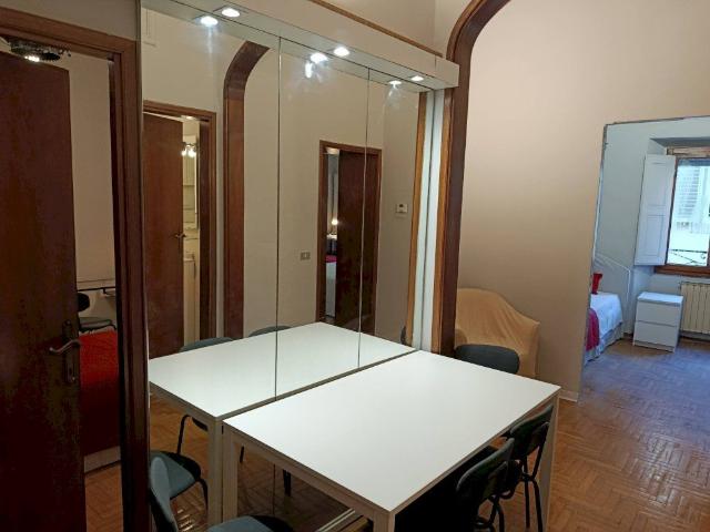 Private room at Via San Niccolò