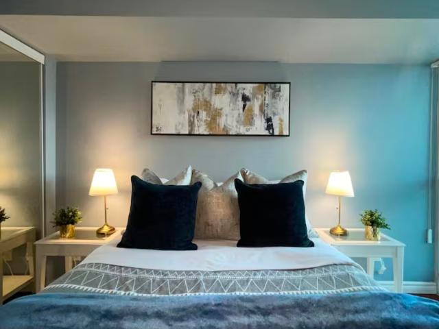 Private room for rent, fully furnished, private bathroom