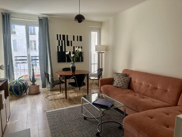 Private room in a recently renovated appartement