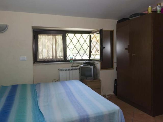Private Room in Via Alessandro Brisse