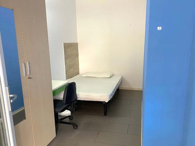 Private Room in Via di Carcaricola