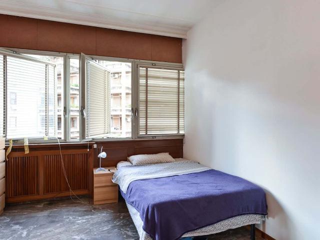 Private Room in Via Francesco Orestano