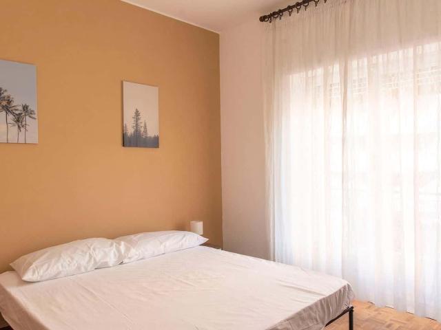 Private Room in Viale di Vigna Pia