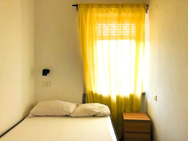 Private Room in Viale Egeo