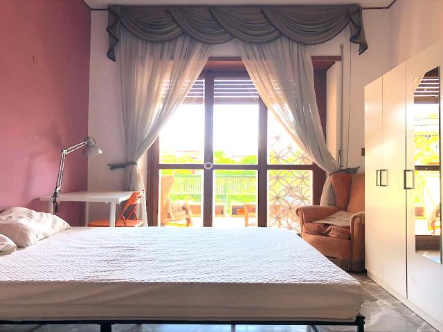 Private Room in Viale Leonardo da Vinci