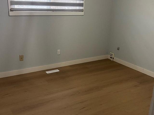 Private Room Sharing On Top Floor