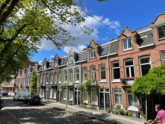 Private Studio at Vondelpark furnished+serviced