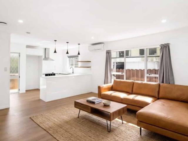 Private, Sunny & Convenient Family Living