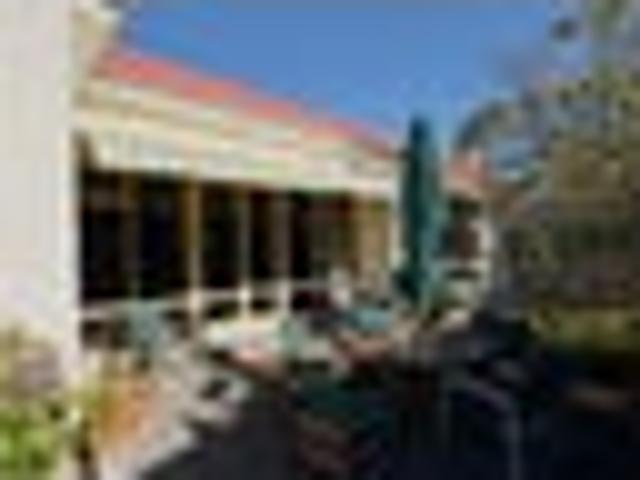 Private Sunny Home in Prime Havelock Nth Location