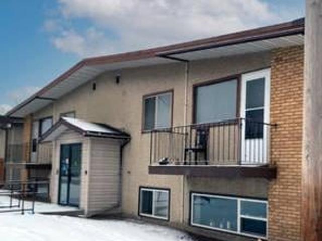 Private sale 8 unit building