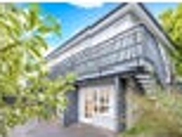 Private Sale Epsom Double Gramma Zone