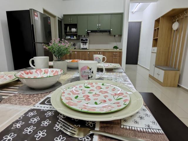 Private Single Room at Ehsan Residence, Sepang