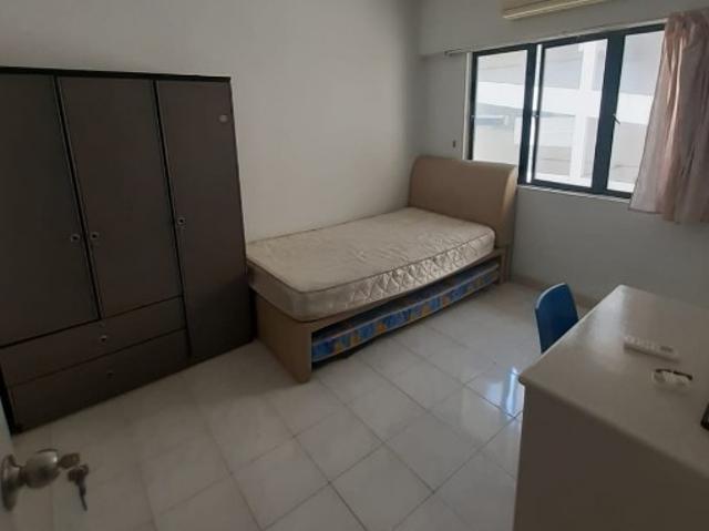 Private Single Room