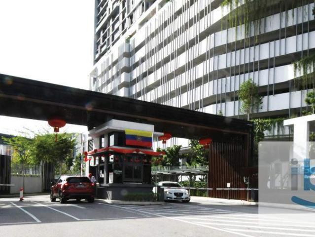 PRIVATE Small Medium F/Furnish & AirCond Room at Ascenda Condo Setapak