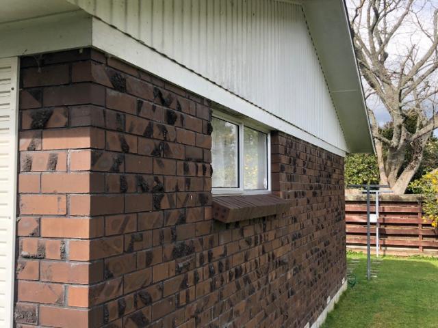 Private & Tidy Two Bedroom Unit