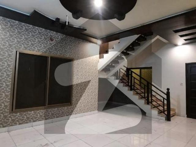 Privately Constructed Bungalow In Best Location Of Qasimabad Revenue Housing Society