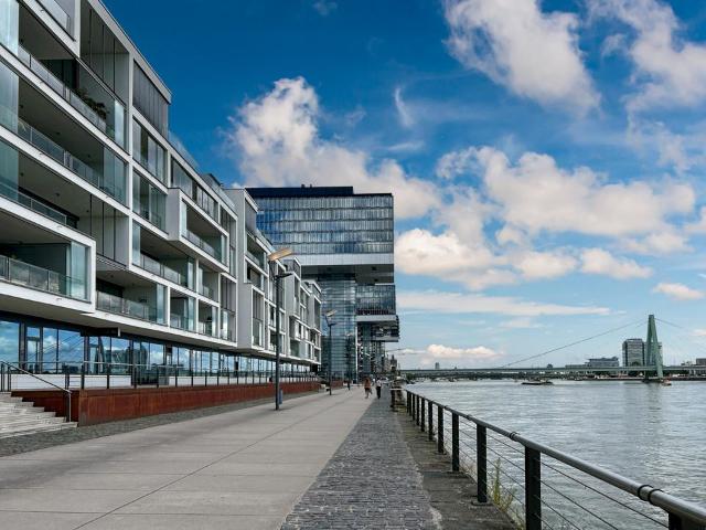 Privater Büroraum für 2 Person in Signature Kranhaus South